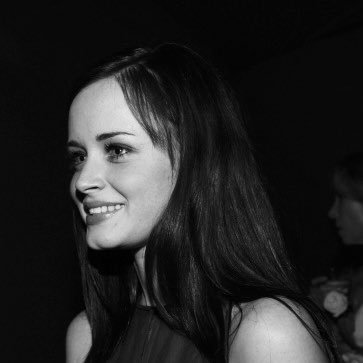 daily content of kimberly alexis bledel • @gilmoresoth