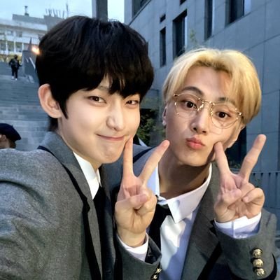 |I like a lot of kpop groups, support it|
🇰🇷🇻🇪💜