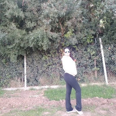 Ambientadora, organizadora de eventos, deportista de toda la vida ,Apasionada por la fotografía y la naturaleza.Vendedora de Seguros.En constante aprendisaje 😉