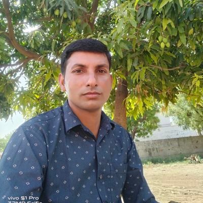 तूफान और आंधी हमको नहीं रोक पाए वो और थे मुसाफिर जो पथ से लौट आए,
ईश्वर के सिवाय कहीं भी मन लगाया तो अंत में रोना पड़ेगा
social activist,Politician
जय भीम