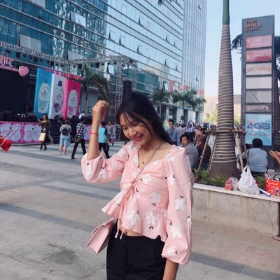 สุรีย์