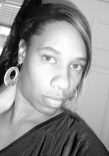 a COOLGIRL, all about good times, and a love being a me, look me up at http://t.co/NeFLrKxX