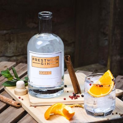 Sport, Food, Gin - award winning @prestwich_gin and Wine (WSET L3), follow me then please follow Prestwich Gin. Visit https://t.co/1bADOUfohQ