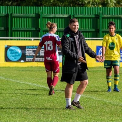 Actonians 1st team manager @fawnl