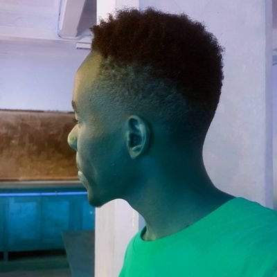 iSarz001's profile picture. Unknown