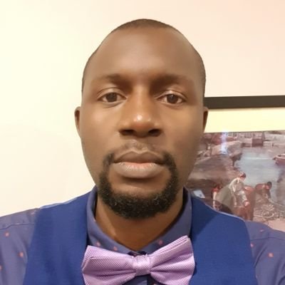 RieZinyemba's profile picture. 