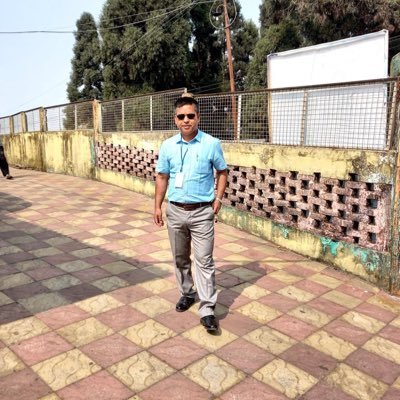 src4934's profile picture. Like to study good books and listen to classical music.