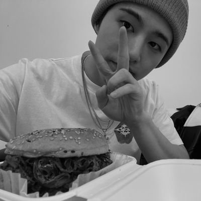 markmychan's profile picture. kimhanbin🆔
ygstan sampe mampus!
etc.