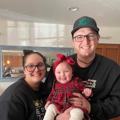 I love my wife, daughter, dogs, family, and friends. Dad, Pipeline Technician, Financial Coach, and Trader.