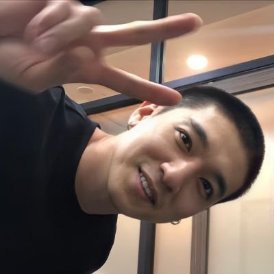 itsmaiday_'s profile picture. #데이식스 , you are always worth the wait.