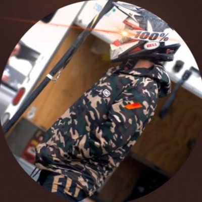 6tfour's profile picture. An absent filter is the best filter SC: Cameron6499