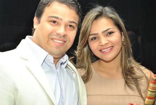 Serva do Senhor, esposa de Jalismar Gouveia; Família abençoada! Obrigada Jesus!