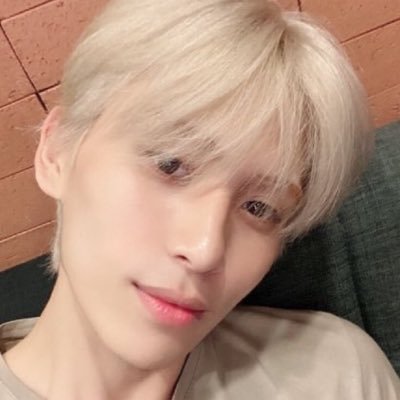 Arieson1616's profile picture. 