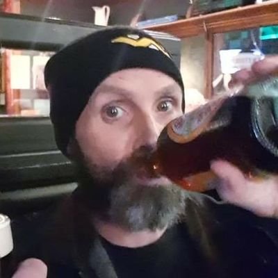 ButtPliers's profile picture. Kale is overrated.