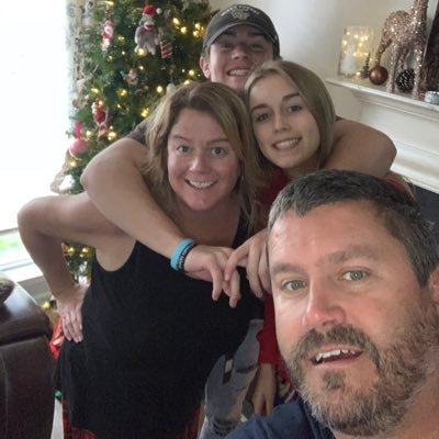 deanbdream's profile picture. 