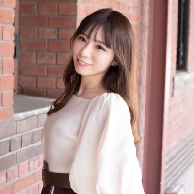 石田亜沙己 Profile