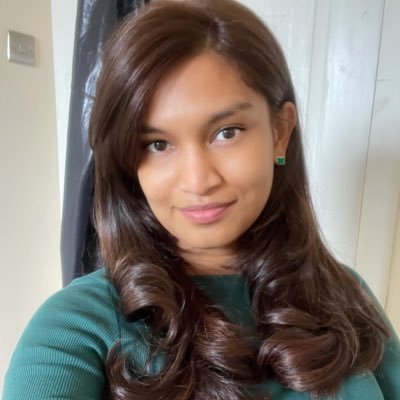 Aurene1's profile picture. Books, long walks and Gin
