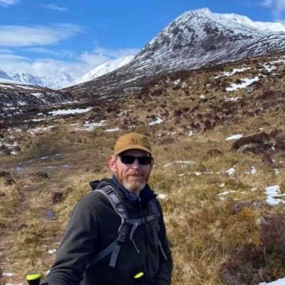 Hi I’m a Driver/tour guide in the highlands of Scotland . I had a year to live and was over 54st . I’m now 40st lighter and enjoying life again .