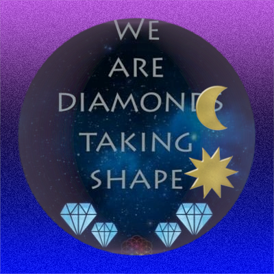 💎 “𝕎𝕖 𝕒𝕣𝕖 𝕕𝕚𝕒𝕞𝕠𝕟𝕕𝕤 𝕥𝕒𝕜𝕚𝕟𝕘 𝕤𝕙𝕒𝕡𝕖” A bunch of “mature” women from around the world who love Coldplay #DTSgroup