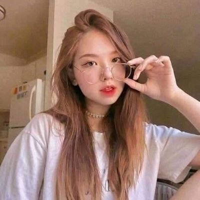 Shailla23477971's profile picture. Twice Stan