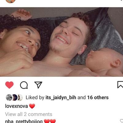 Chris45291125's profile picture. ~married 


~tired of the same old shi