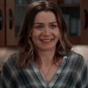 poemsobrosey's profile picture. 𝘦𝘷𝘦𝘳𝘺 𝘬𝘪𝘯𝘨 𝘯𝘦𝘦𝘥𝘴 𝘢𝘯 𝘩𝘦𝘪𝘳 • ɴɪᴋʟᴀᴜs {ela/dela}