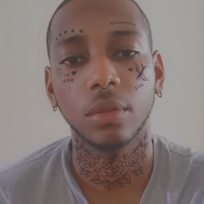 RoOny_Bm's profile picture. 🌴Martinique💚