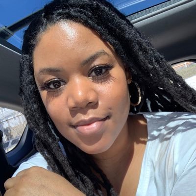 Mama🤱🏽 Wifey 👰🏾💍Book Worm🐛 From the South Side of the Kingdom ✝️