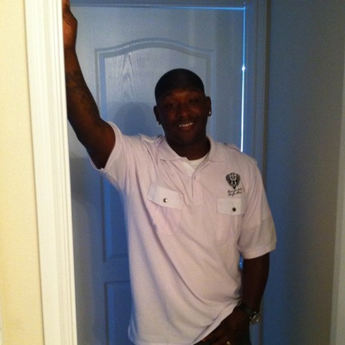 shawnbush25's profile picture. 