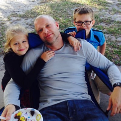 Full time single Dad, crypto enthusiast, shit starter and finisher, Network Admin. $all the crypto bargain sales. US Army veteran 2ID 1st/503rd INF AA