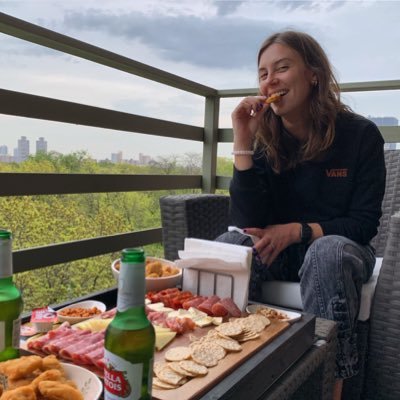 hilary1392's profile picture. Mrs.Kitas