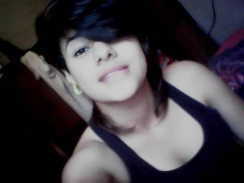 Continue se levantando. Até que a vida se canse de te derrubar.
