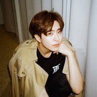 d e s is busy π (@chayeoooom) 's Twitter Profile