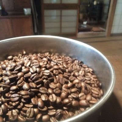 田舎暮らしと古民家リノベとコーヒー豆焙煎を日々楽しんでます。