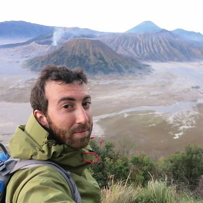 He/Him,  Geomicrobiologist, rock licker,  team player,  first-gen, ally, father. 
Co-founder of @sedimentologika

https://t.co/gEucNc0YHY