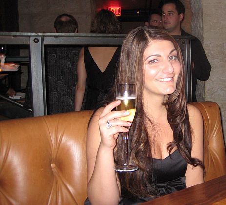 syassin's profile picture. Event planner, traveler, food lover.