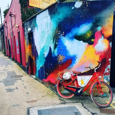 Franco-Irish food & wine worshipper. Taking people on a journey with Galway Food Tours. I was twitter hacked and now starting all over #dose 👋🚲