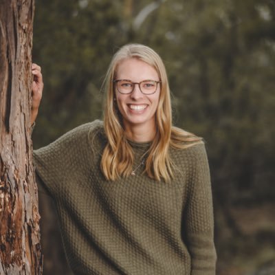 Social Scientist 👩🏼🏫| Human Geographer 🌏 | Book Nerd 📖 | PhD @UTAS_ | @WestpacScholars | Researching #ClimateChange #Emotion #YoungPeople and #Futures