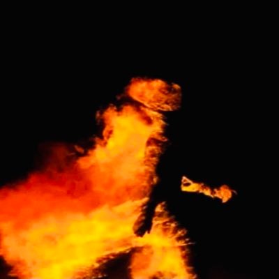 ericlondon1984's profile picture. we’re closer but further ✨