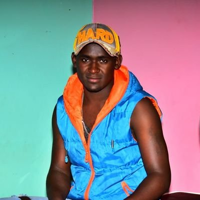 wFs8rWkeiHSkKFS's profile picture. mwashbe