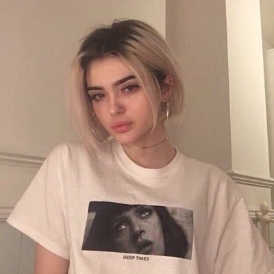 emptwallts's profile picture. ₊˚✧ '