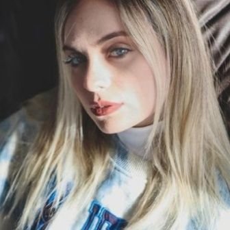 cemreso01414063's profile picture. 