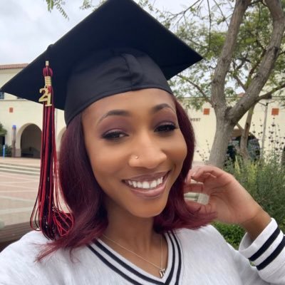 Hello! Welcome to my inner thoughts. 📍Oakland, CA. SDSU.♎️.Future vet in the making.