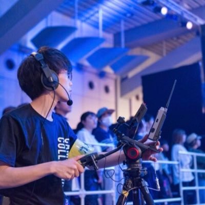 naoki_film's profile picture. ▫️映像プロダクション「株式会社虎の子スタジオ」代表▫️撮影ディレクション／プロデュース▫️当日撮って出しエンドロール▫️結婚式、宣材商業写真、PV、MV、LIVE配信、何でも承ります▫️インスタがメインです↓