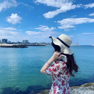 2人の子持ち💓
離婚後、派遣で働くも生活苦...。⇒今の現状を変えたいと思い、ネットビジネスに出会う⇒3ヵ月で月収100万円達成💕
時間とお金が自由になって毎日幸せに💞
副業に興味がある人をサポートしてます🌟
無言フォロー失礼します🙏
