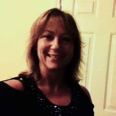reginaw01835476's profile picture.