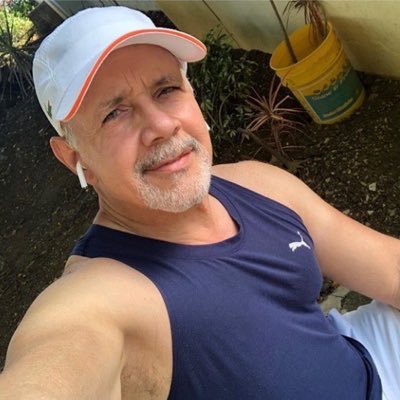 _jimmykruger's profile picture. Loving & living live to the full 💕😜 Look after Body & Soul - live & enjoy life