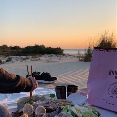 tiktok :https://t.co/akhbv8ZaDr snap : Idris.hkk / ig :idras.hkk/ vous abonné ✨ ici ont est ✨SWAG✨
