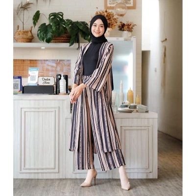 anissa61293618's profile picture.