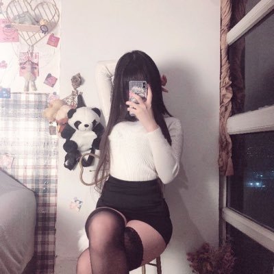 xiaokui_jiang's profile picture. 投喂私信 微密：3903335 接推广 微密：下方🔗⬇️